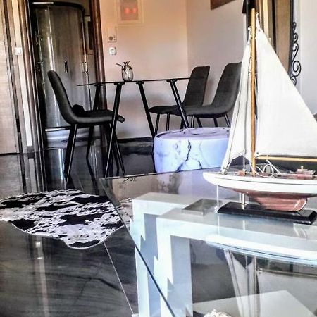 Tony Central Luxury Apartment 1 Chrissi Akti Chania Exterior foto